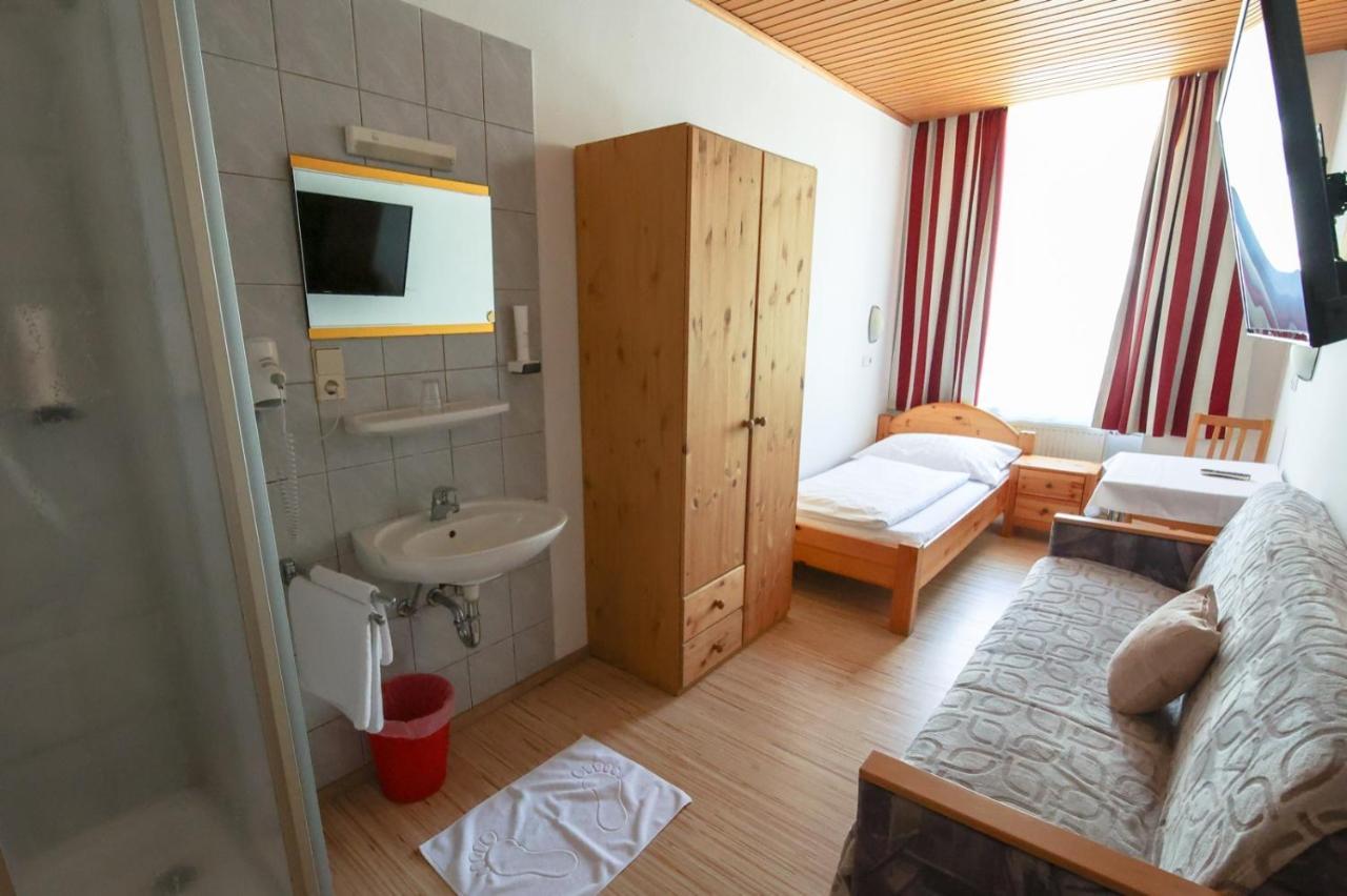 Hotel "Wilder Mann" Linz Luaran gambar