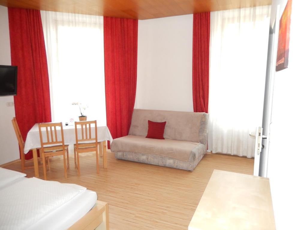 Hotel "Wilder Mann" Linz Bilik gambar