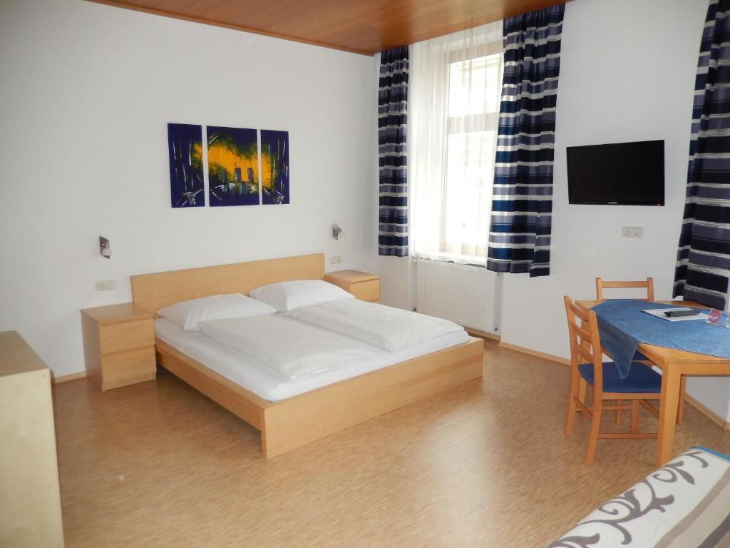 Hotel "Wilder Mann" Linz Bilik gambar