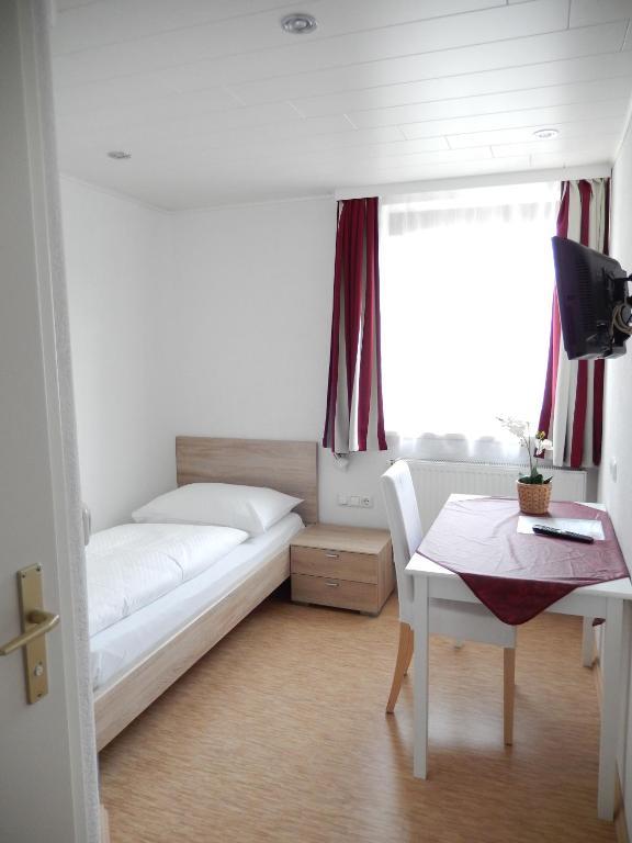 Hotel "Wilder Mann" Linz Bilik gambar